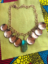 Load image into Gallery viewer, Copper Necklace with Green Agate Slice