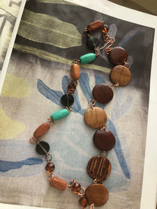 Beaded necklace with wood